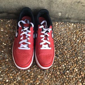 Nike Air Force 1 lv8